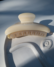 Load image into Gallery viewer, eco friendly acetate arch claw clip in cream by Goldnwares
