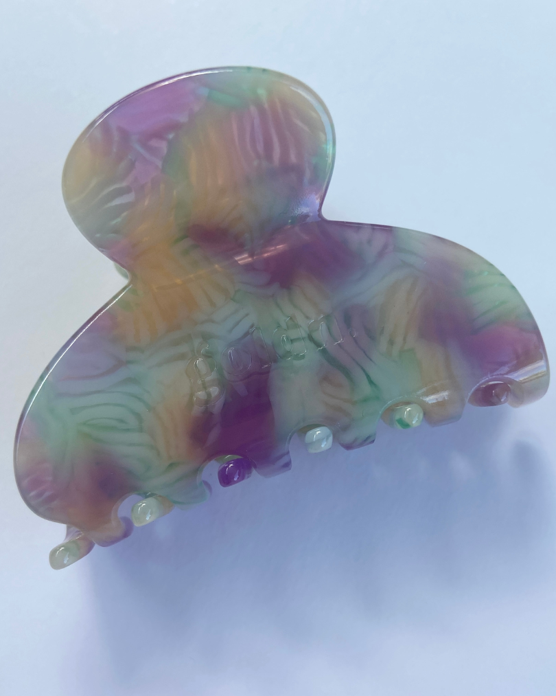 eco friendly acetate arch claw clip in petal pop by Goldnwares
