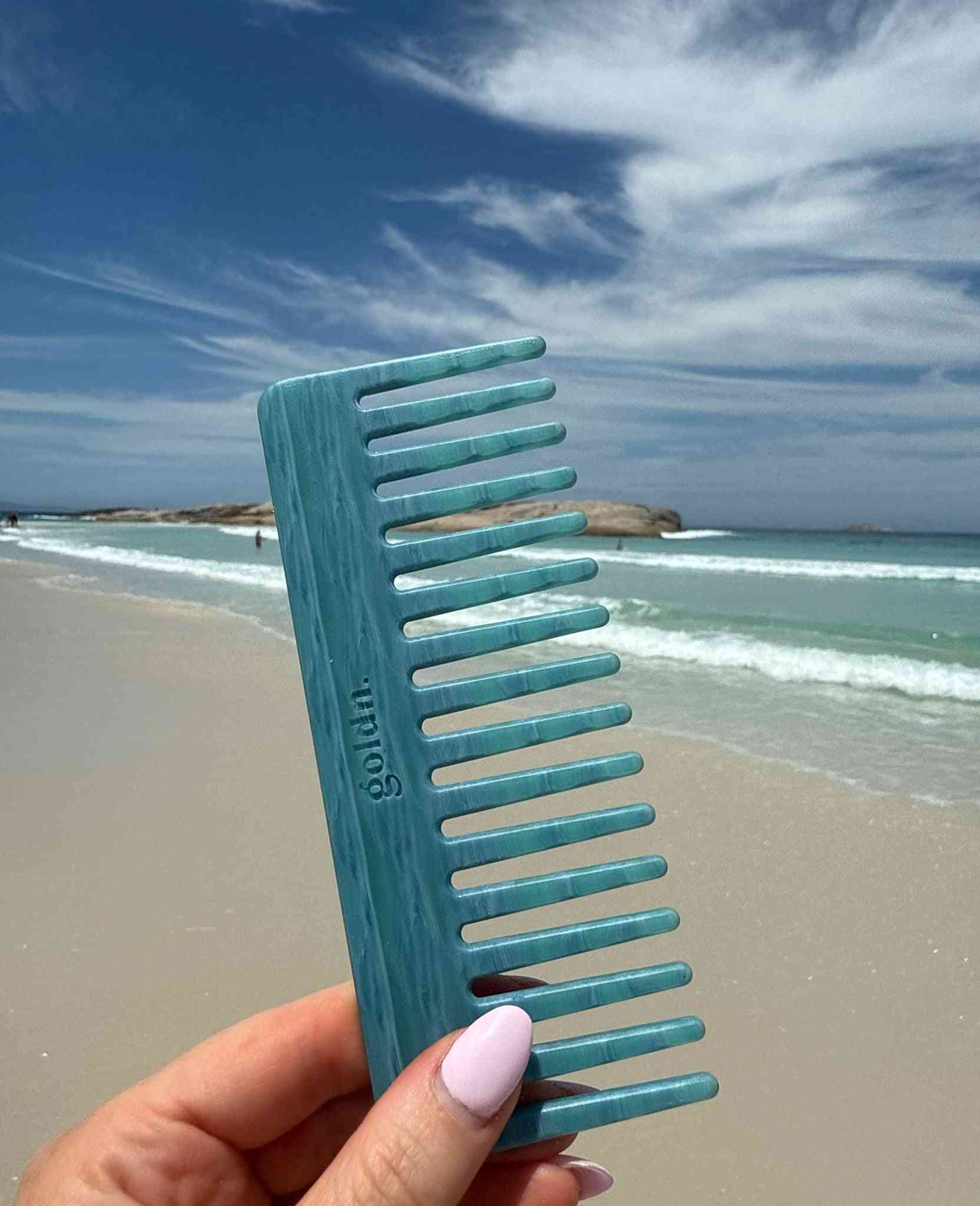 The classic og hair comb in blue tangle free and biodegradable