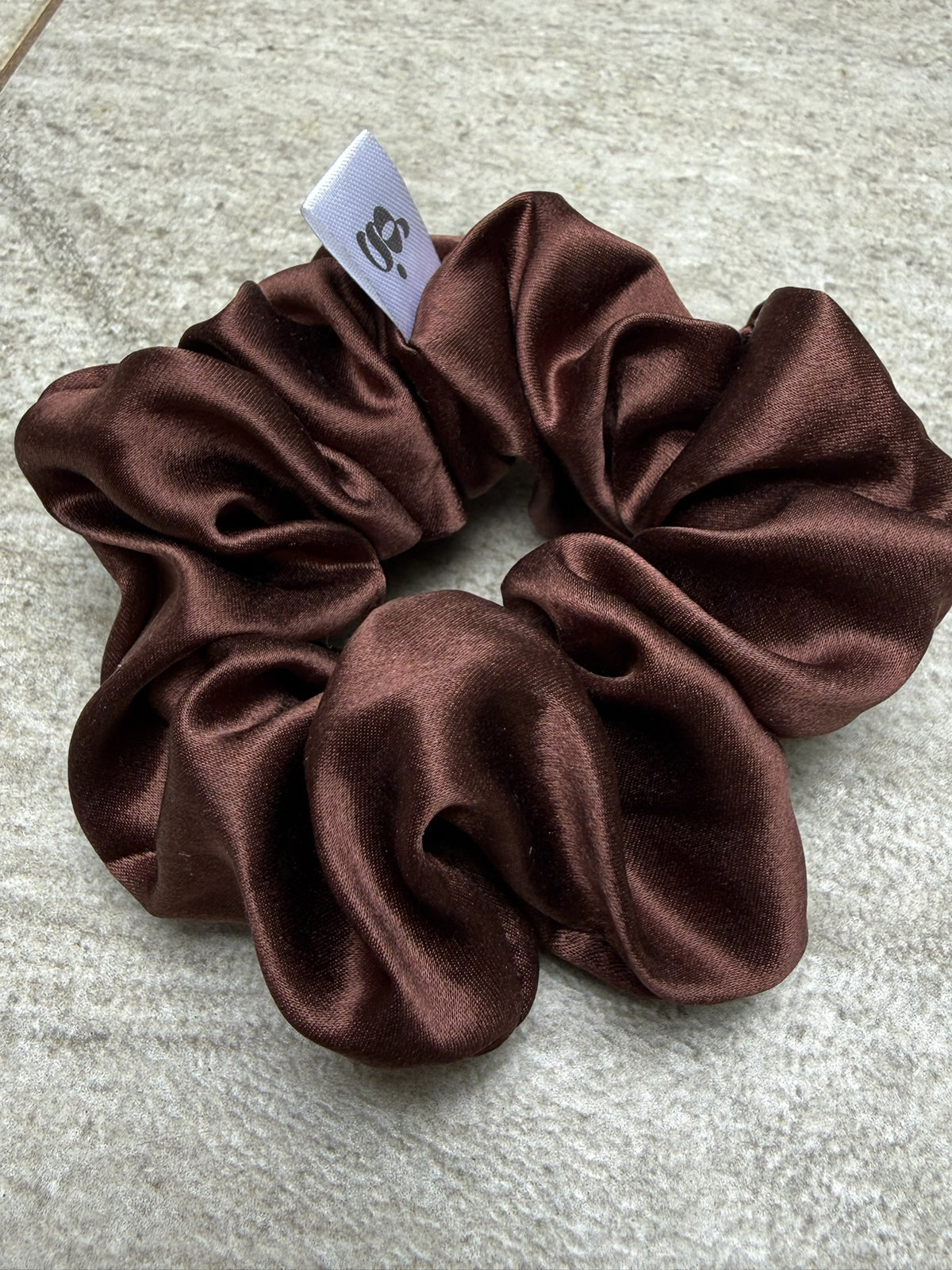 Mulberry Silk Scrunchie - Coco