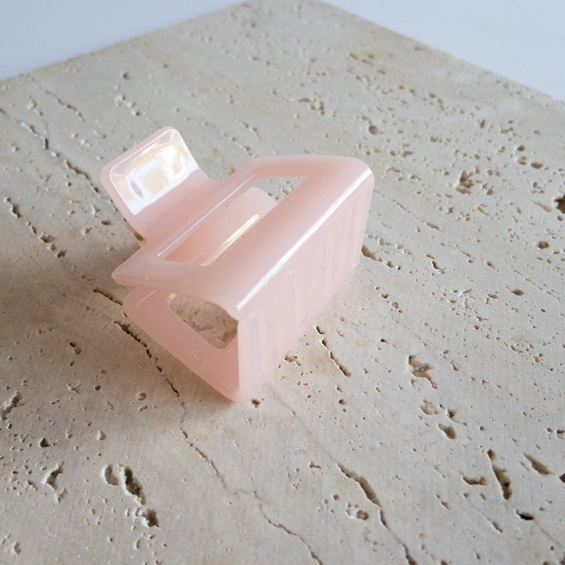 Dash Clip Small