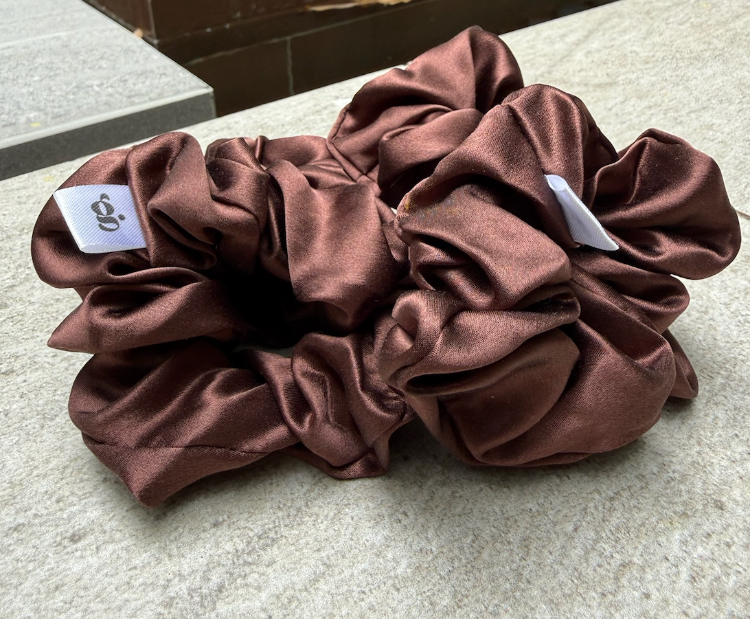 Mulberry Silk Scrunchie - Coco