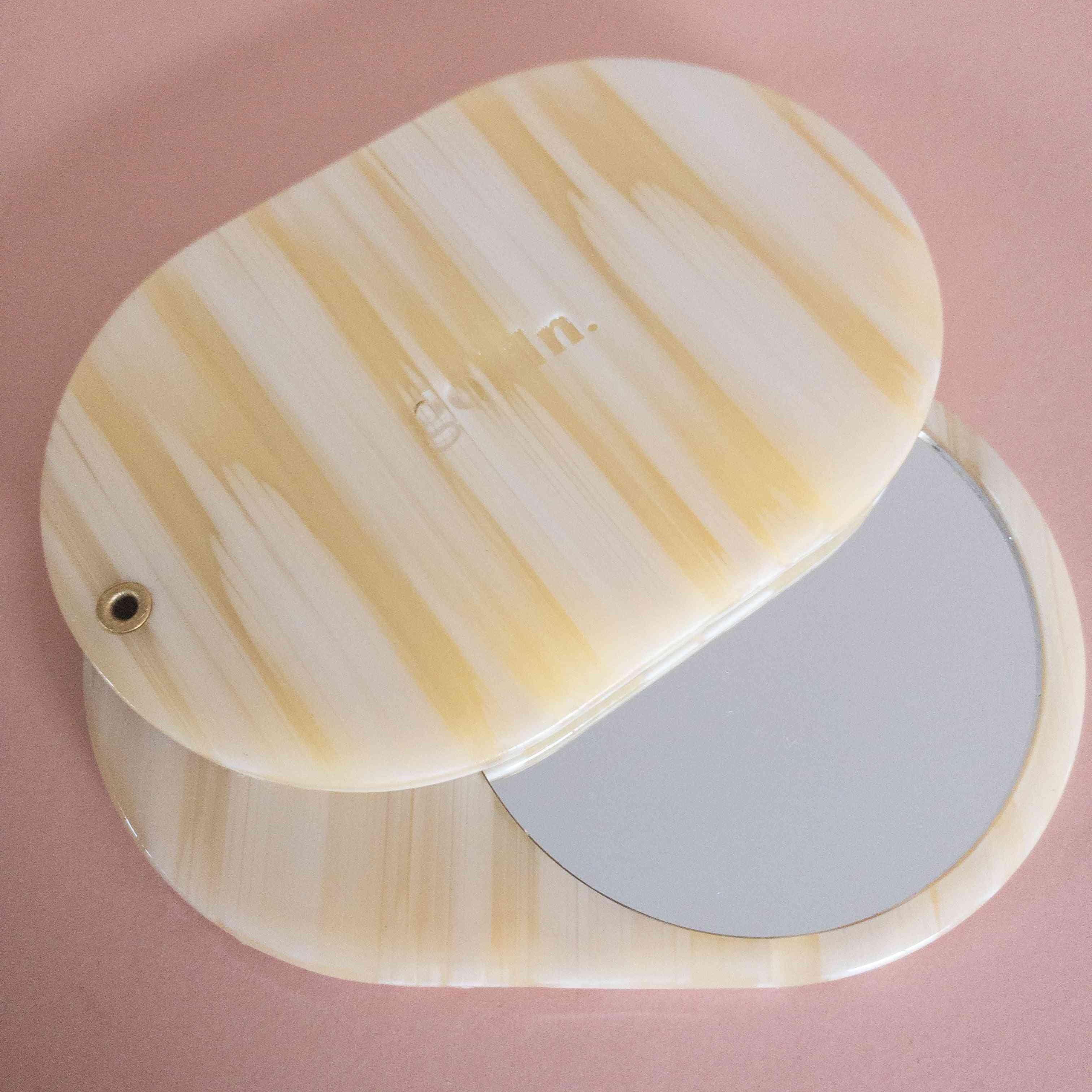 Golden Compact mirror in cream