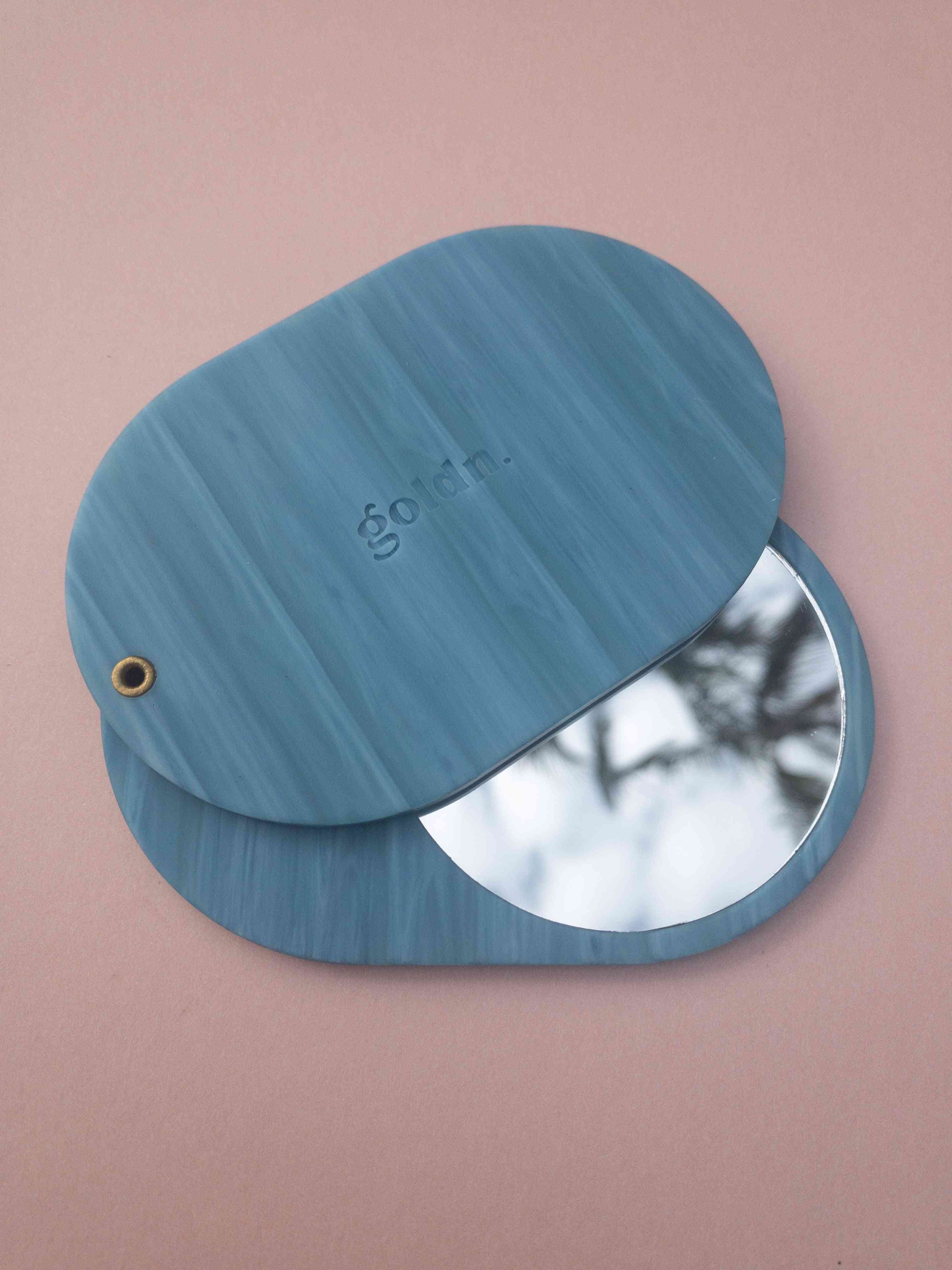 Golden Compact mirror in blue